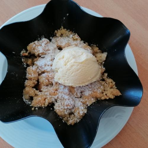 Apfel Crumble