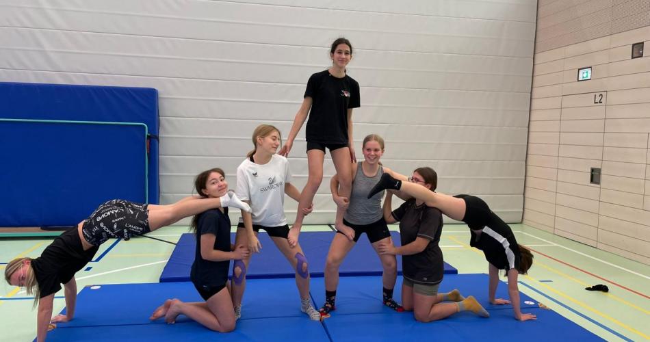Menschenpyramide